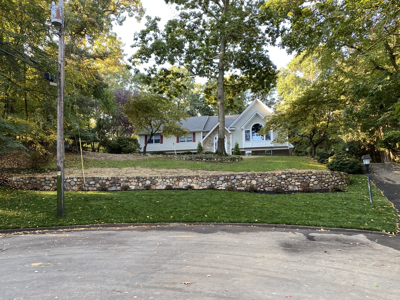 Franklin Lakes Stone Wall